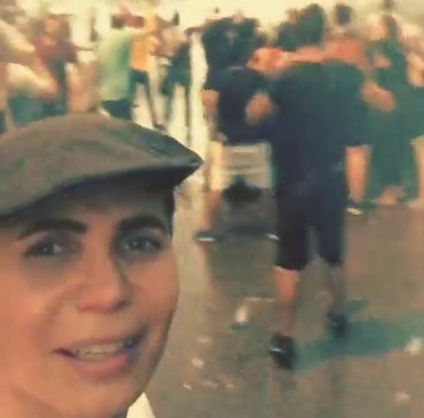 Celebrities During Trash Crisis Protest